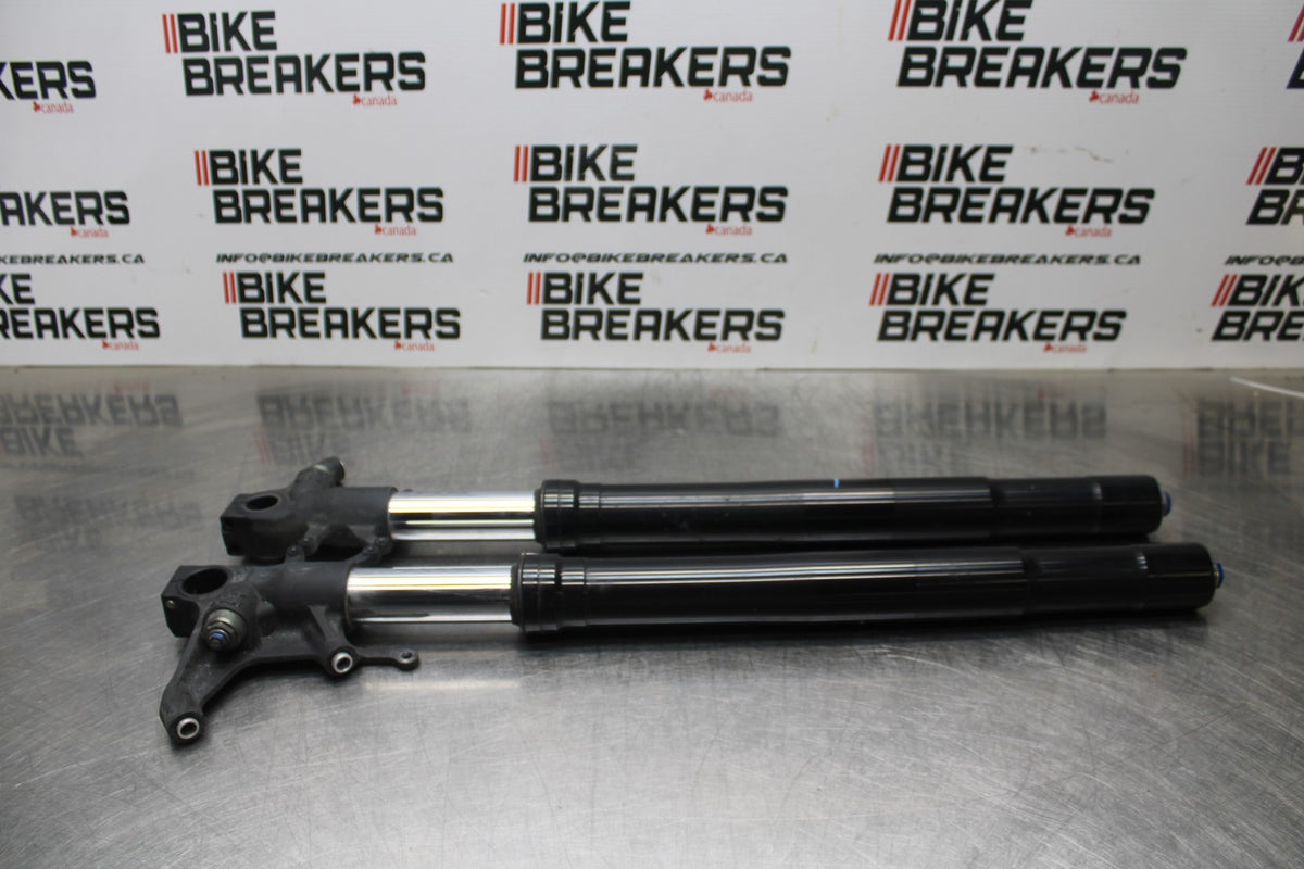 08-10 SUZUKI GSXR 600 FRONT FORKS SHOCK SUSPENSION SET PAIR BB202