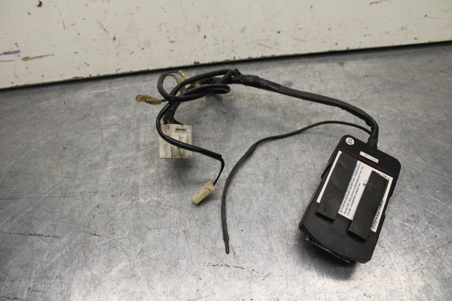 08-11 TRIUMPH SPEED TRIPLE ALARM MODUL:E FOB PARTS BB102