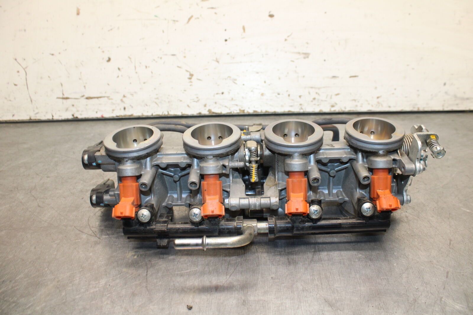 12-13 KAWASAKI Z1000 MAIN FUEL INJECTORS / THROTTLE BODIES BB743