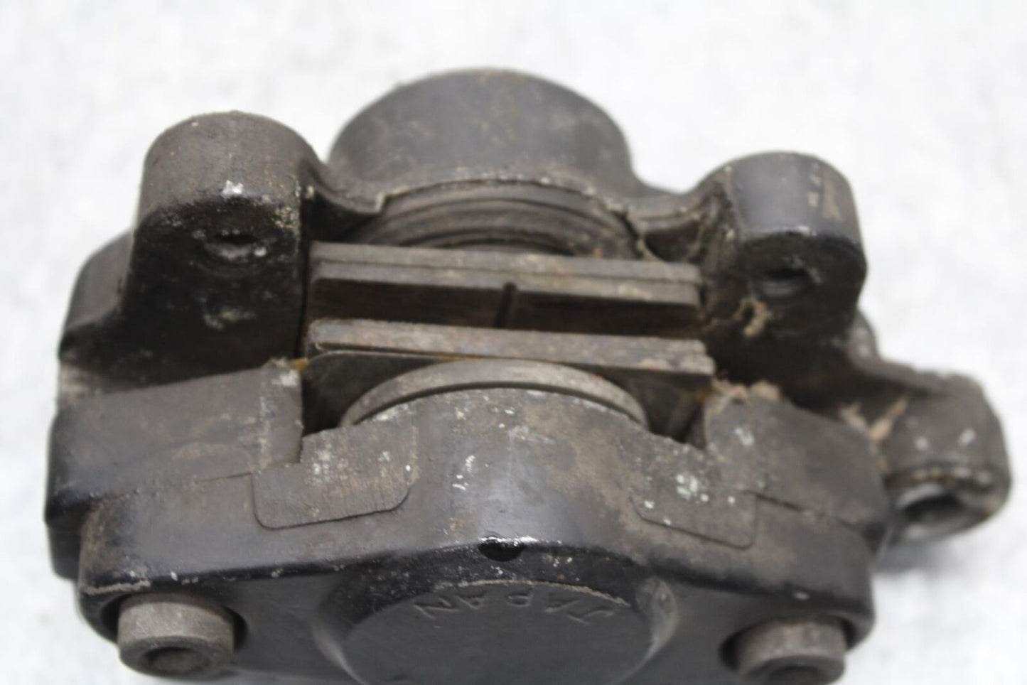 1982 Suzuki GS1100ES REAR BACK BRAKE CALIPER BB55