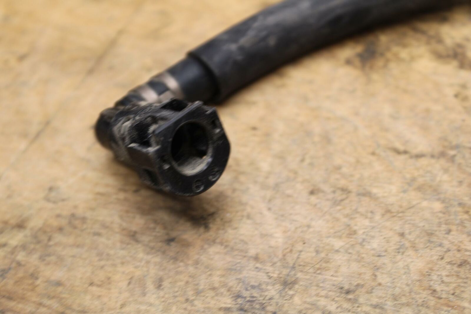 16-18 HONDA CBR500R FUEL HOSE GAS LINE TUBE PIPE BB345