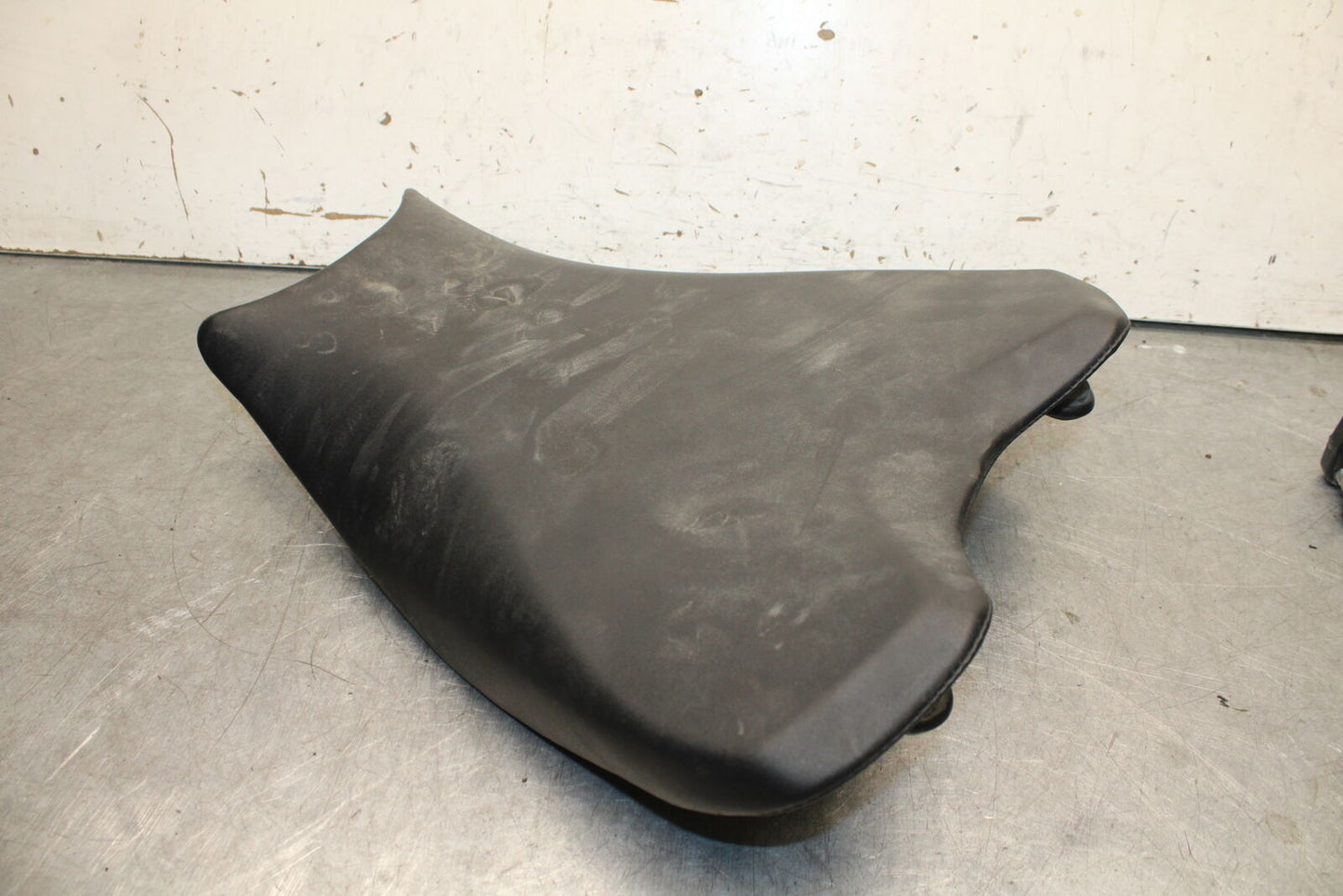 17-21 HONDA CBR1000RR SP FRONT DRIVERS SEAT PAD SADDLE PILLION BB681