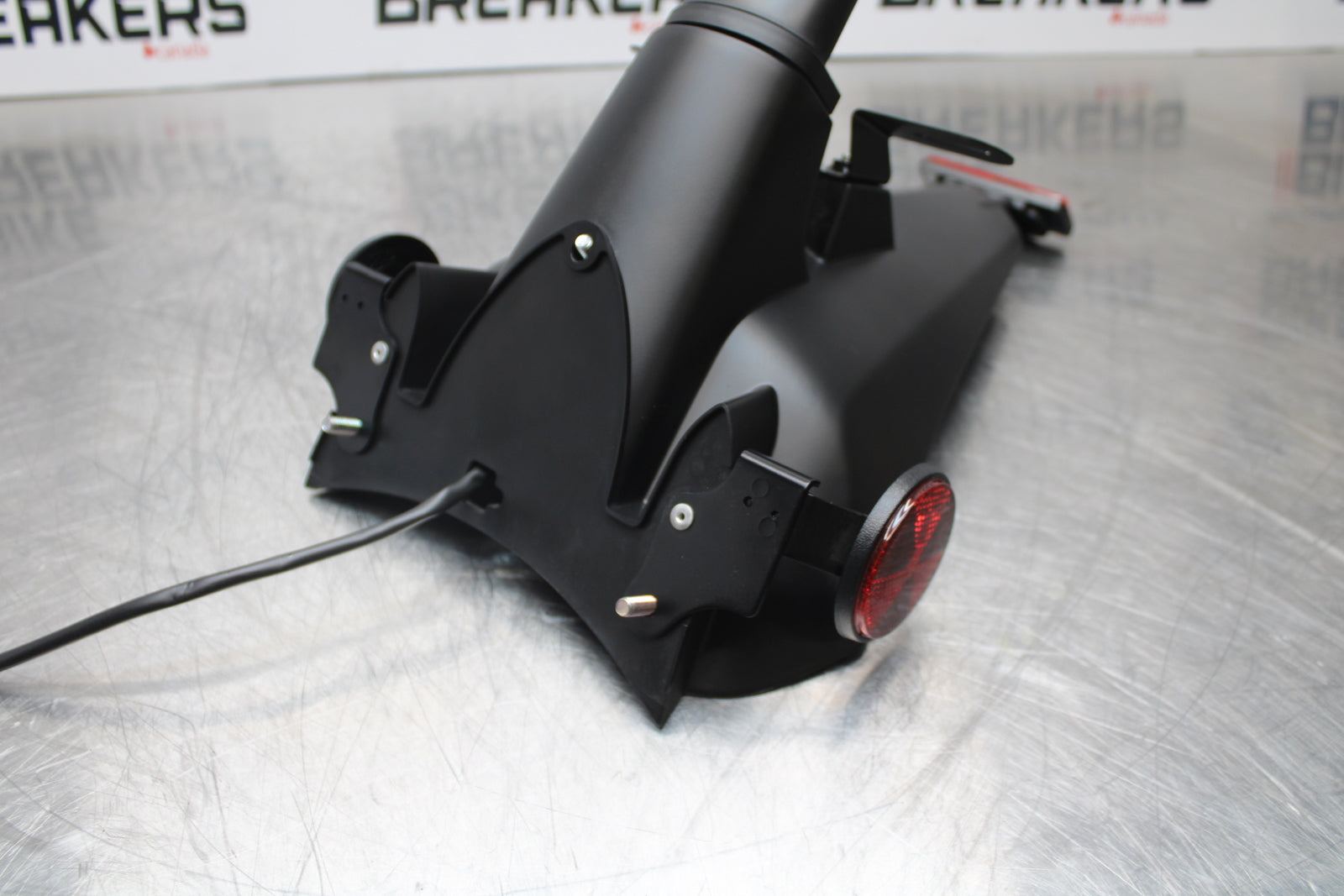 23-24 KAWASAKI NINJA ZX14R NEW!! REAR BACK FENDER MUD GUARD BB153