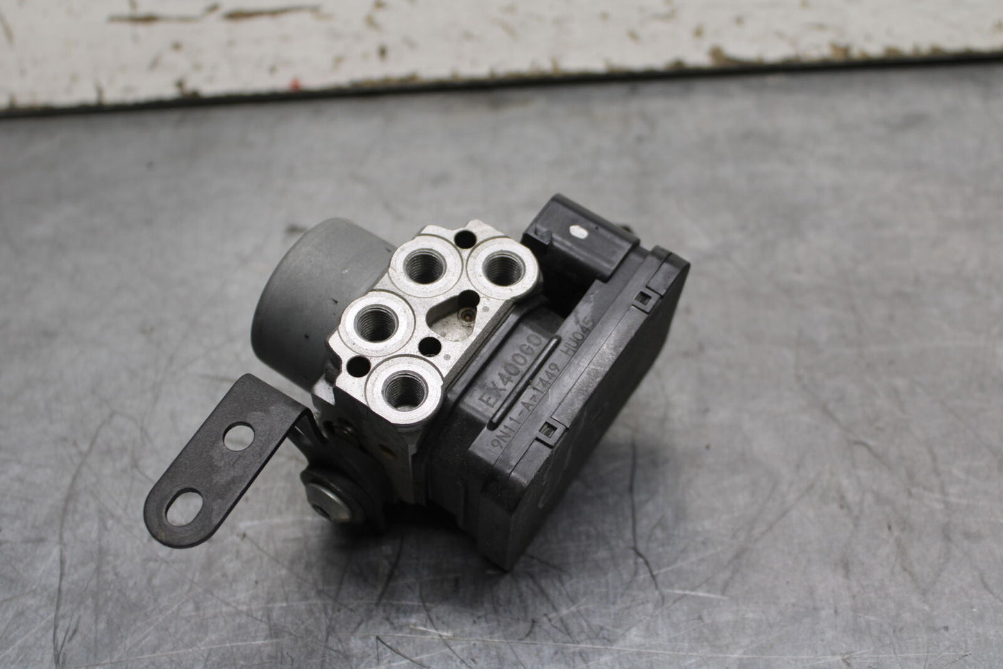 19-22 KAWASAKI Z400 ABS PUMP UNIT MODULE BB738