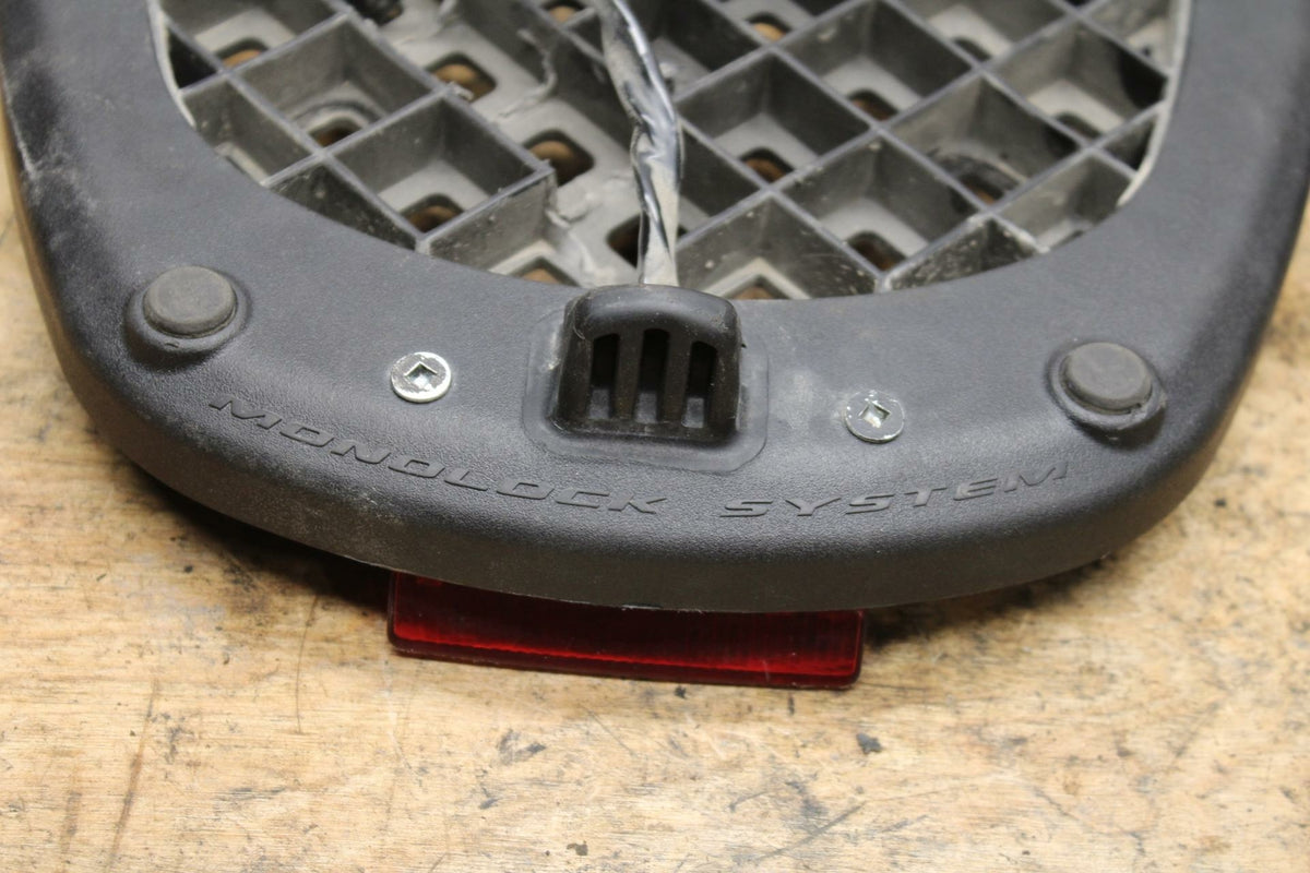 07-11 SUZUKI VSTROM 650 CENTER REAR BACK TAIL RACK COVER  BB340