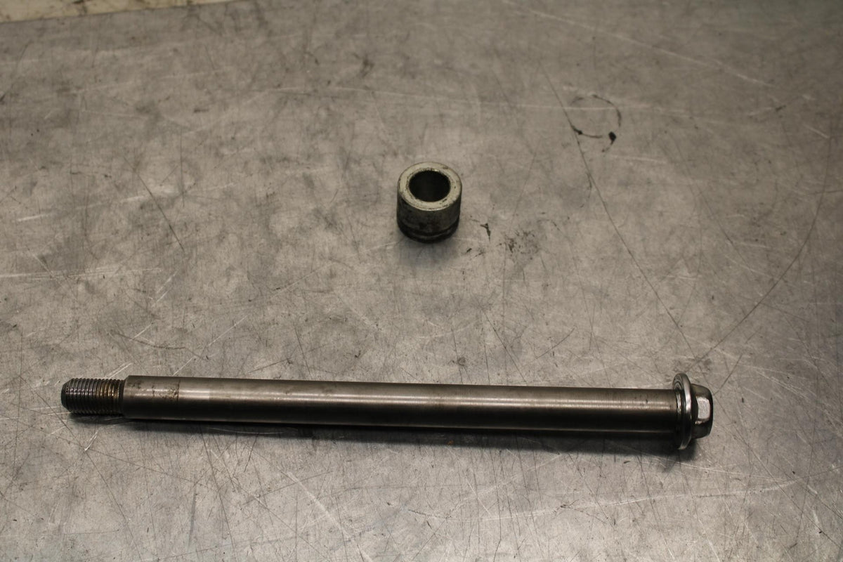 2003 Yamaha Vmax 1200 VMX1200 FRONT WHEEL RIM AXLE PIVOT BOLT BB563
