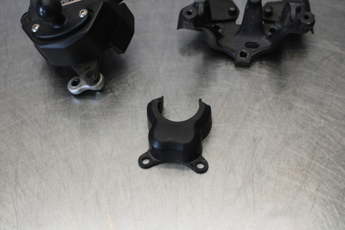06-07 HONDA CBR1000RR STEERING DAMPER STABILIZER BB166
