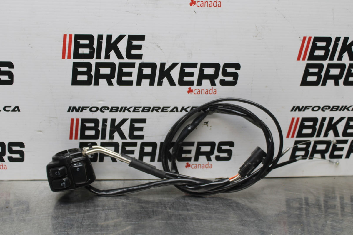 07 HARLEY-DAVIDSON SPORTSTER 1200 XL1200C RIGHT HANDLE KILL START SWITCH BB833