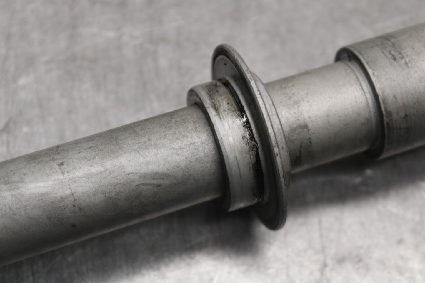 04-12 HONDA ST1300A FRONT WHEEL RIM AXLE PIVOT BOLT BB669