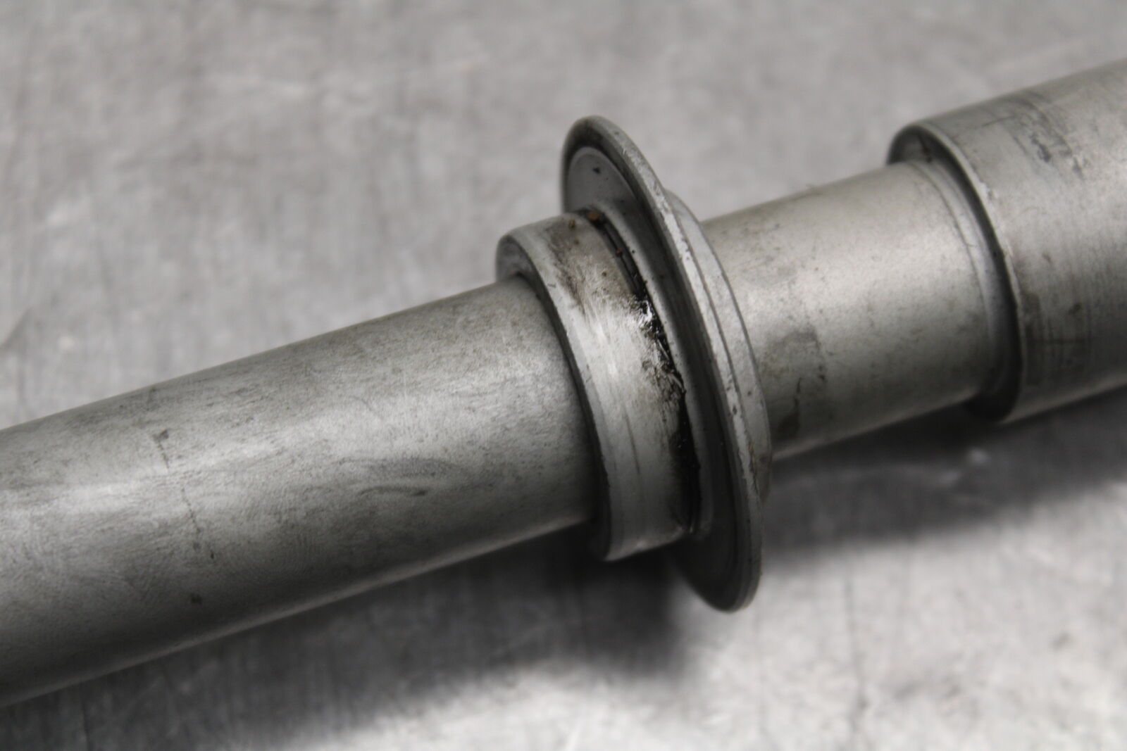 04-12 HONDA ST1300A FRONT WHEEL RIM AXLE PIVOT BOLT BB669