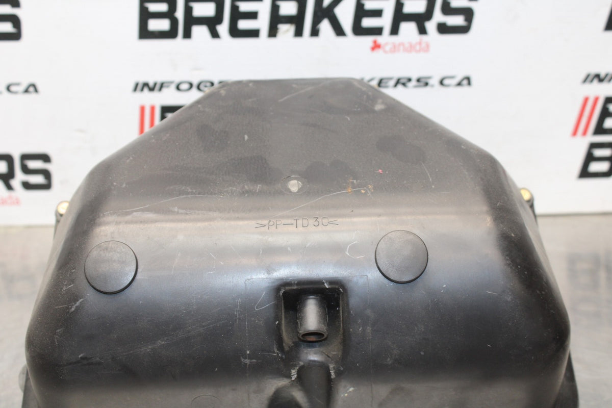 98 KAWASAKI NINJA ZX6 AIRBOX AIR INTAKE FILTER BOX BB870