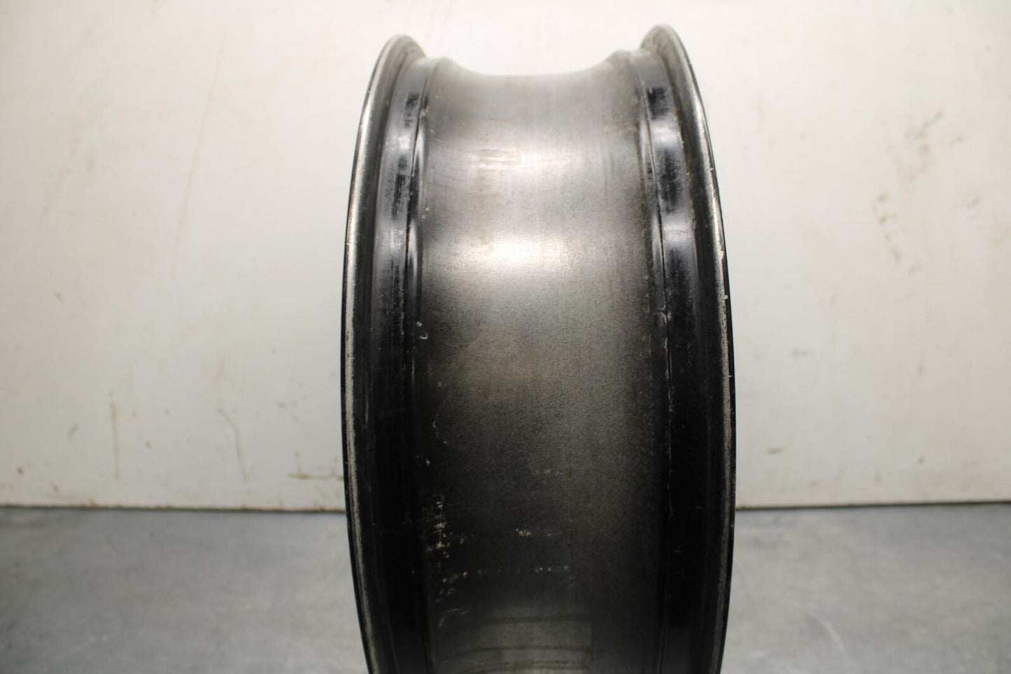 03-04 HONDA CBR600RR REAR WHEEL AND ROTOR BACK BRAKE DISC BB637
