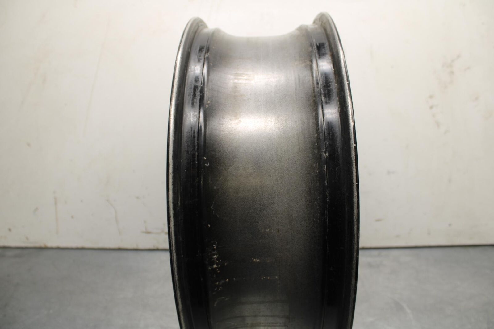 03-04 HONDA CBR600RR REAR WHEEL AND ROTOR BACK BRAKE DISC BB637