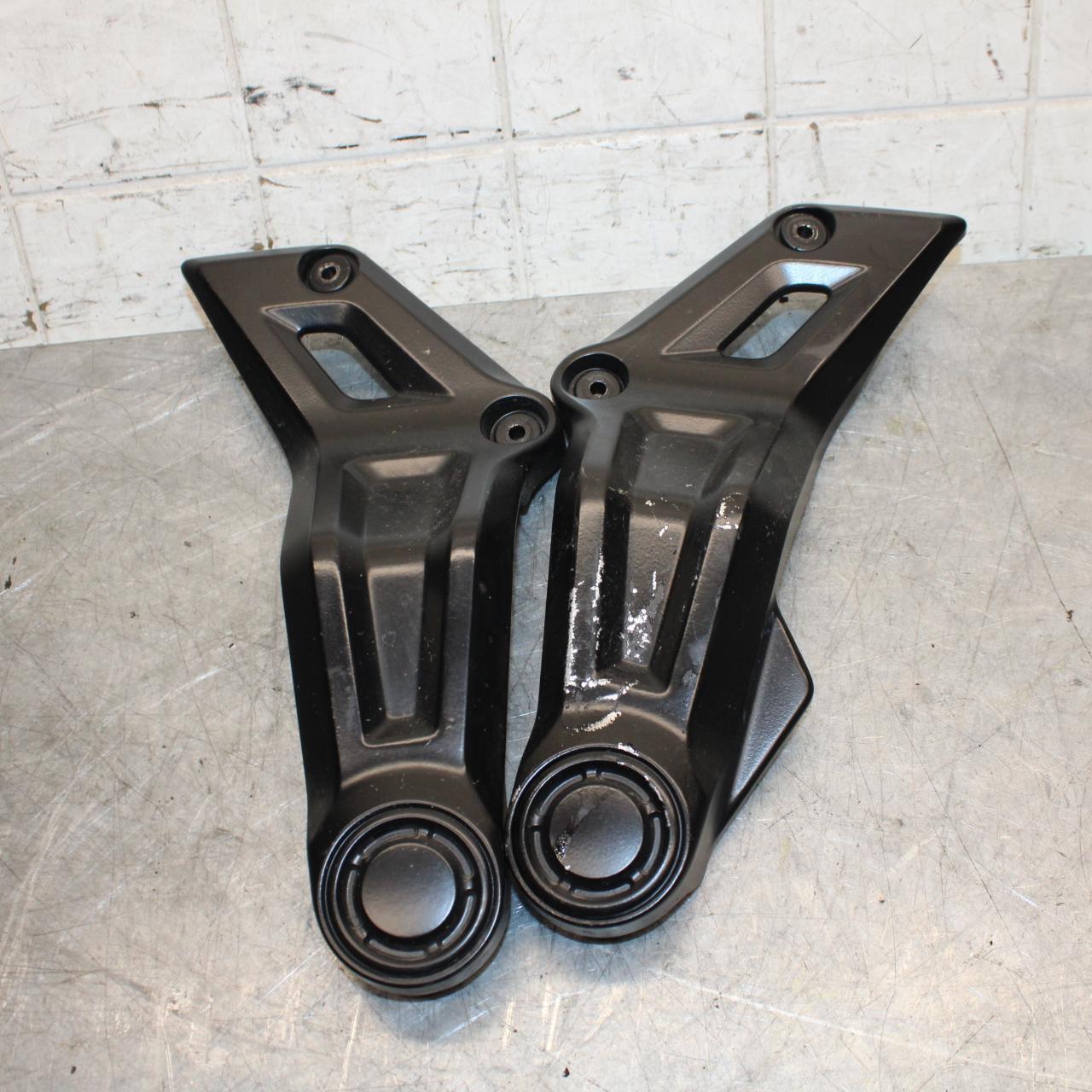 2015 Yamaha FZ07 RIGHT LEFT FRAME MID SIDE COVERS COWLS PANELS TRIM BB531
