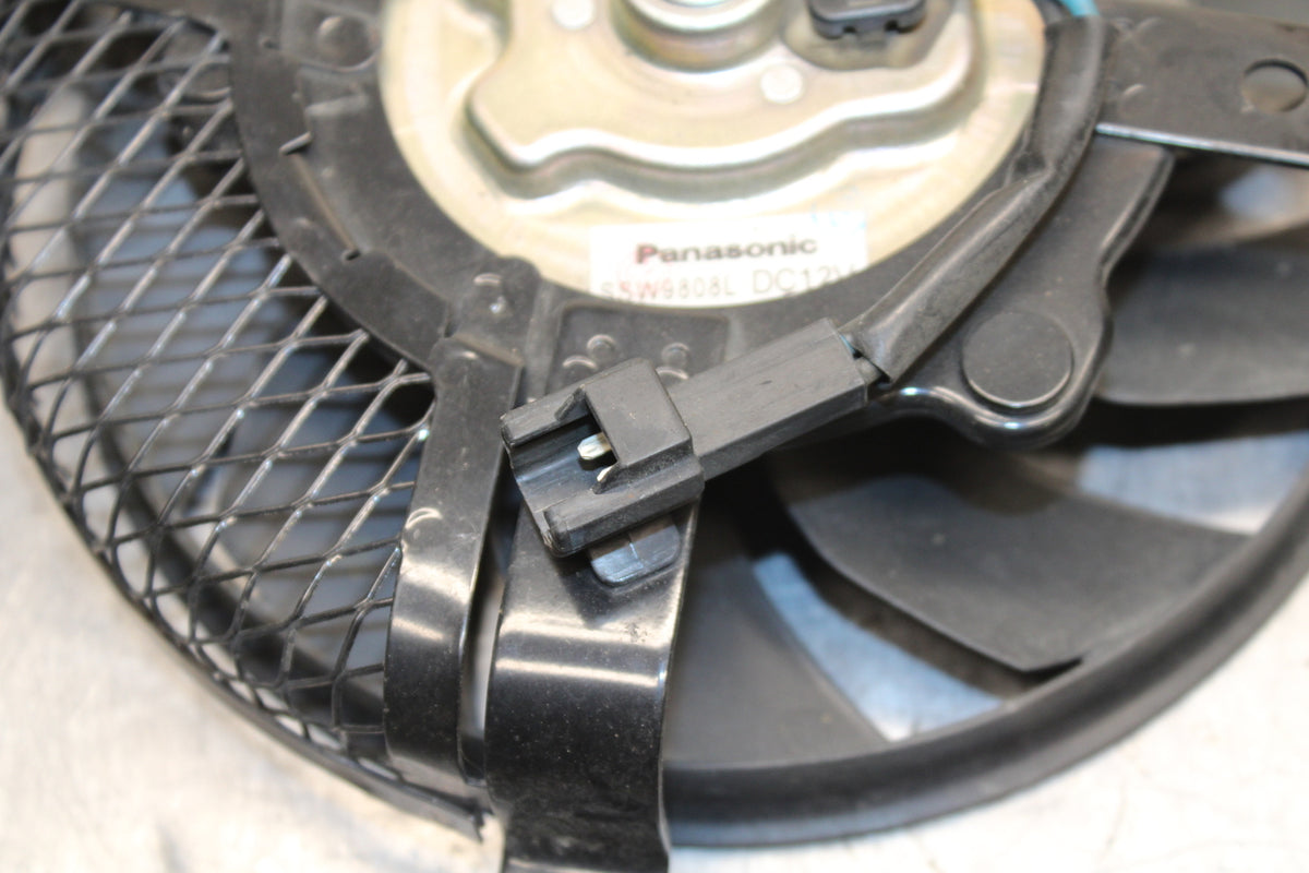 08-10 SUZUKI GSXR750 ENGINE RADIATOR COOLING FAN BB127