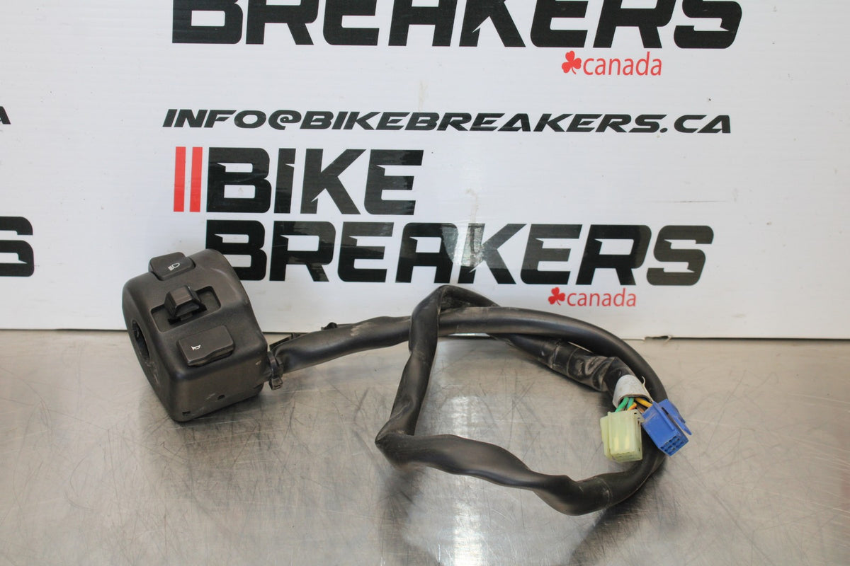 09 YAMAHA V STAR 950 LEFT CLIP ON HANDLE HORN SIGNALS SWITCH SWITCHES BB172