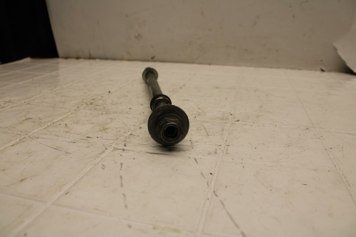 07-08 YAMAHA V STAR 1100 REAR AXLE BACK WHEEL RIM PIVOT BOLT AXEL BB404