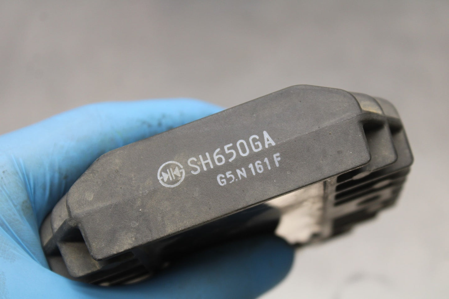 08-18 KAWASAKI KLR650 RECTIFIER VOLTAGE REGULATOR BB183