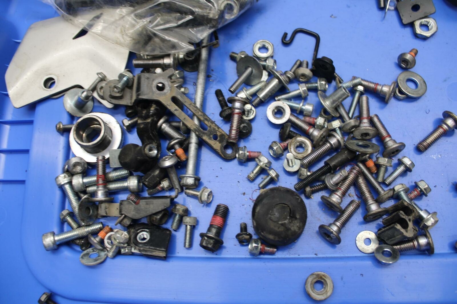 17-20 KAWASAKI NINJA 650 EX650  ENGINE MOUNTING BOLTS HARDWARE LEFTOVER BB277