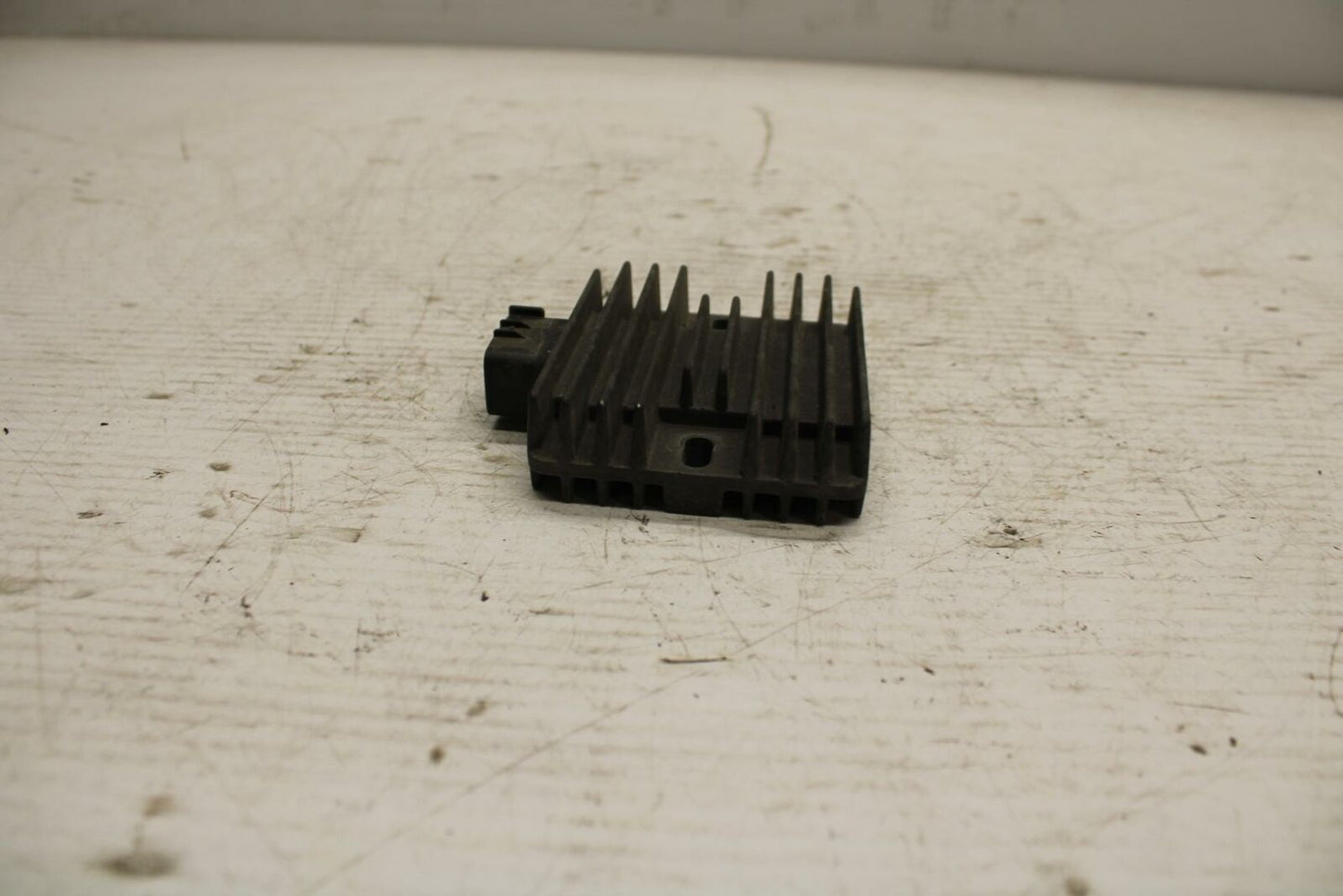 07 YAMAHA YZF R6 2c0 RECTIFIER VOLTAGE REGULATOR 4XY-81960-00-00 BB297