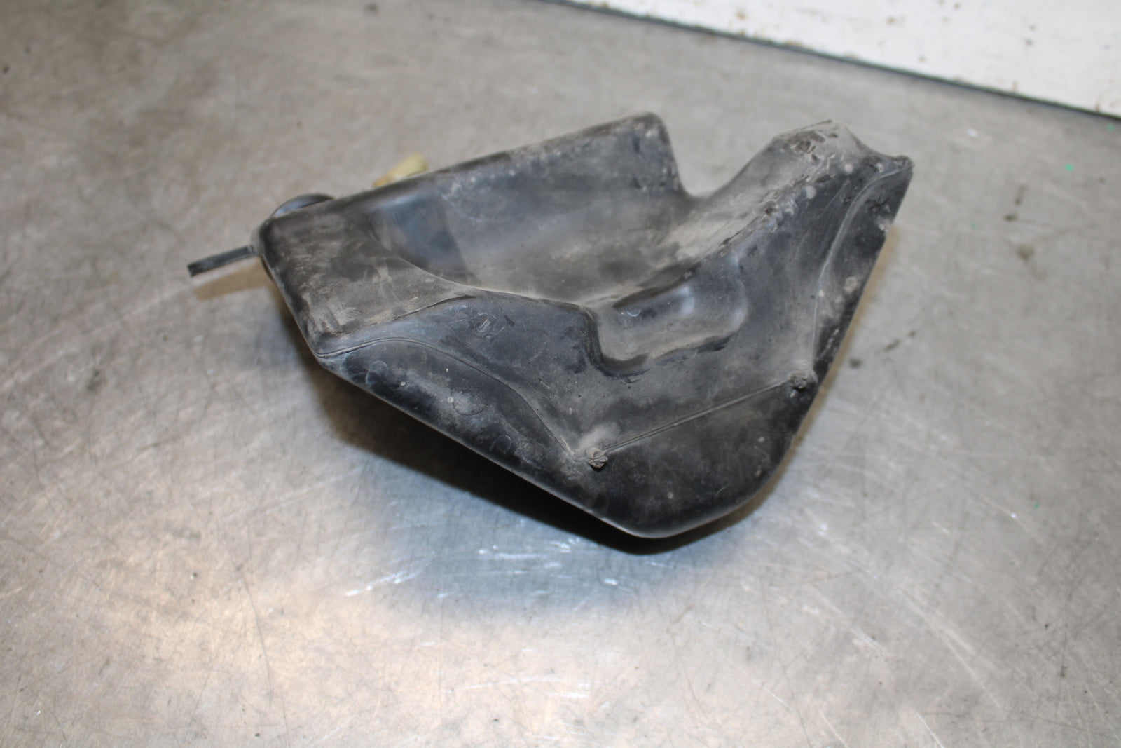 93-00 HONDA GOLDWING 1500 GL1500SE COOLANT WATER TANK RESERVOIR BOTTLE BB700