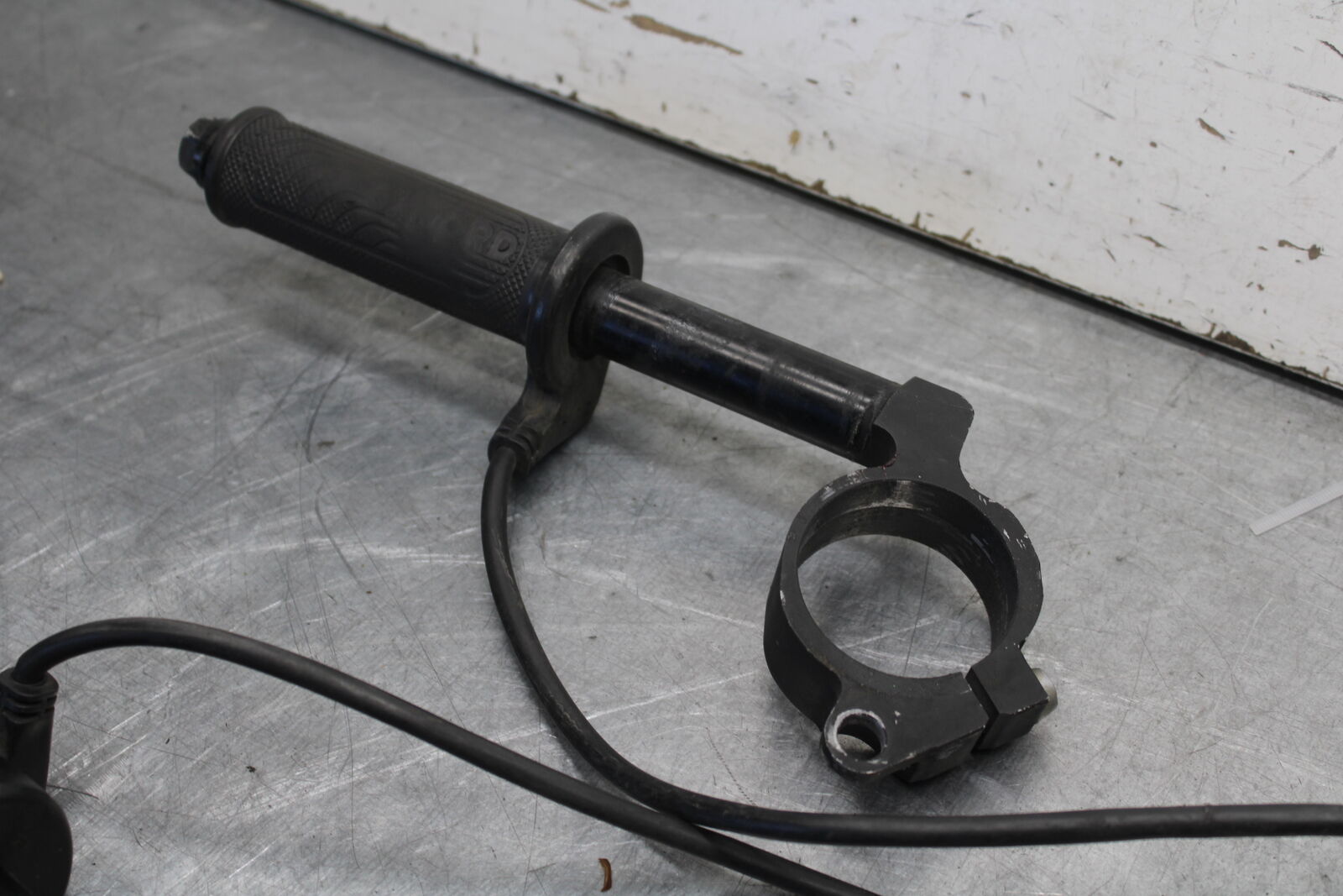 09-12 KAWASAKI NINJA ZX6R LEFT RIGHT CLIP ON PAIR SET 46003-0163 BB656