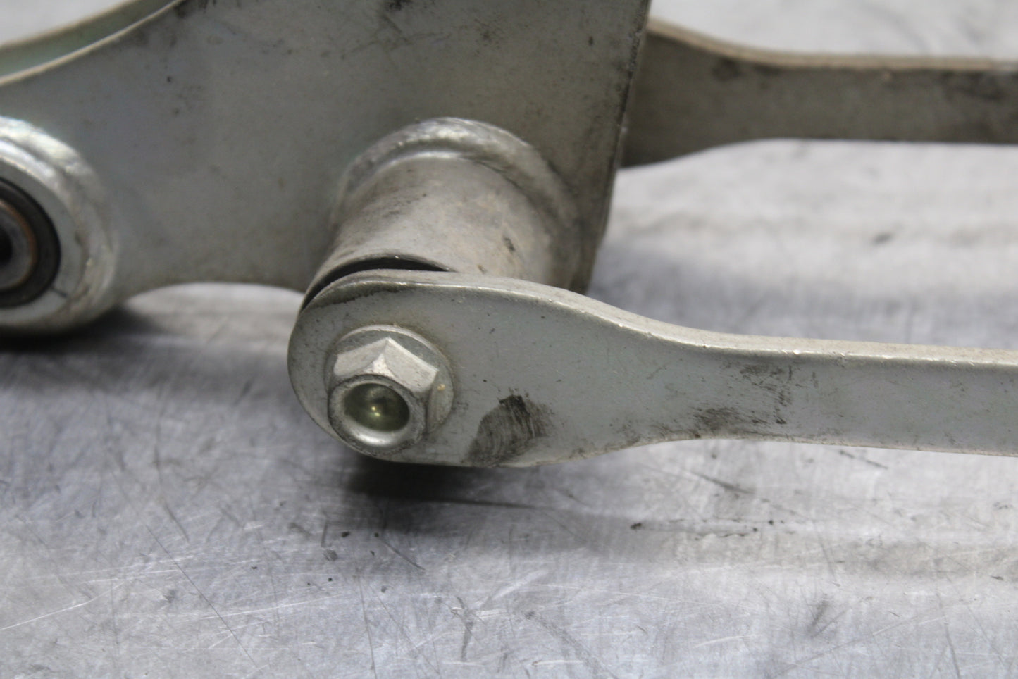 15-16 HONDA CB300F REAR DOGBONE SHOCK LINKAGE LINK BB740
