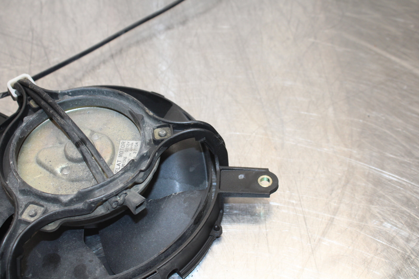 98-05 HONDA SUPER HAWK 1000 VTR1000F ENGINE RADIATOR COOLING FAN BB152
