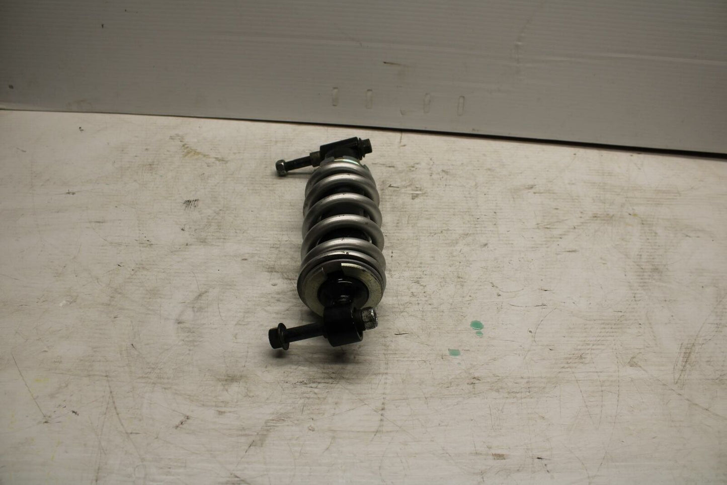15-17 YAMAHA YZF R3 REAR BACK SHOCK ABSORBER SUSPENSION 1WD-F2210-00-00 BB293