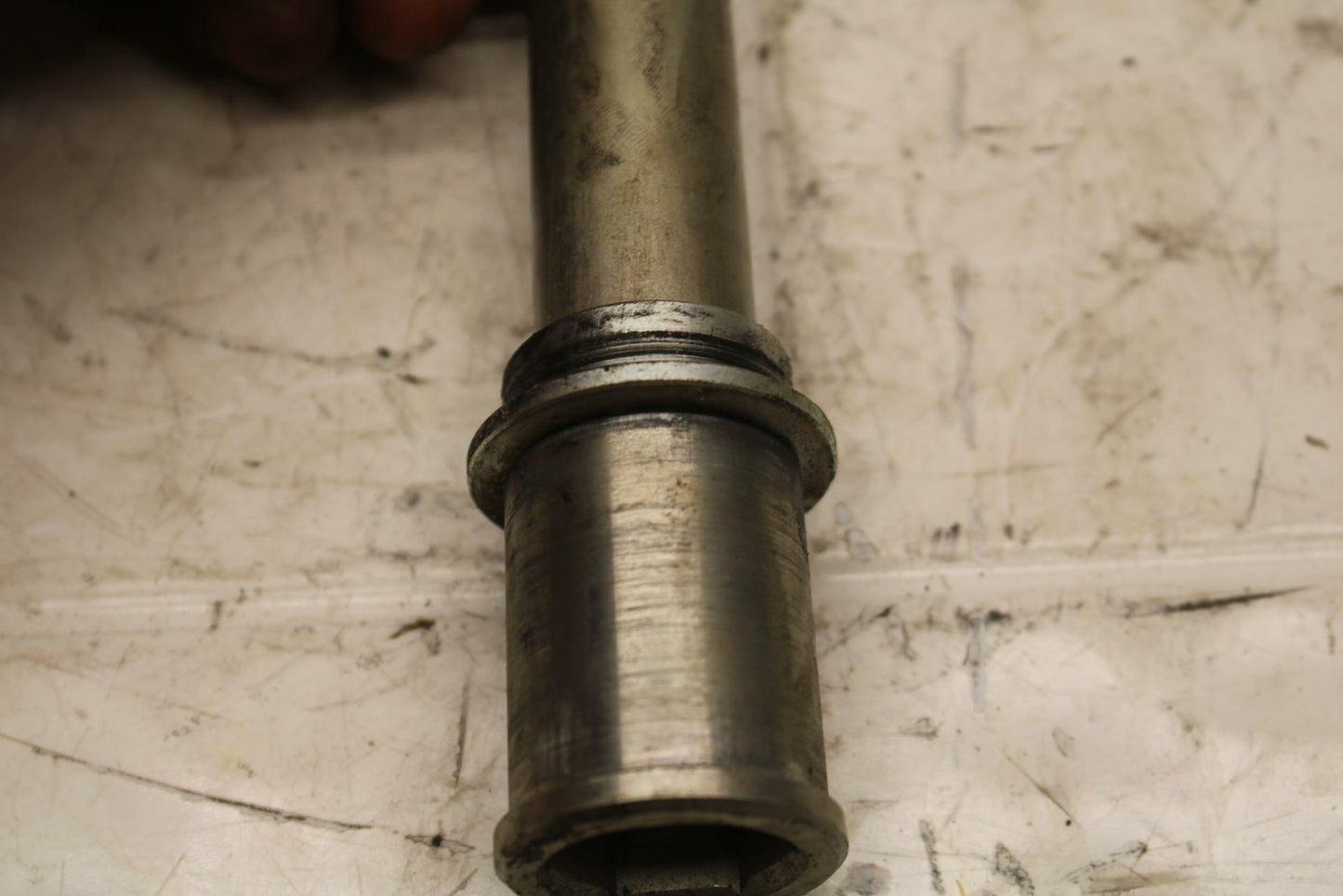 19-20 KAWASAKI NINJA ZX6R FRONT WHEEL RIM AXLE PIVOT BOLT BB407