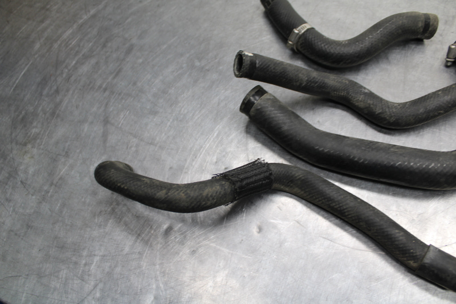 05-08 KAWASAKI VULCAN 1500 VN1500N CLASSIC RADIATOR HOSES BB133