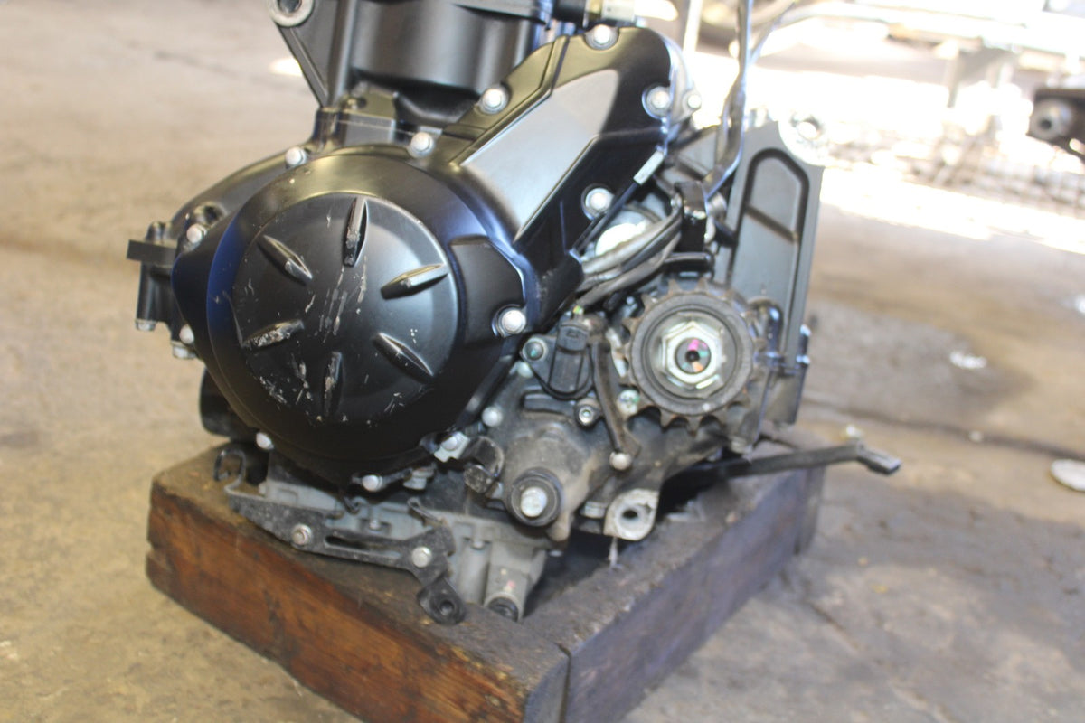 23 KAWASAKI NINJA 650 EX650 ENGINE MOTOR ONLY 2,873KM!! BB920