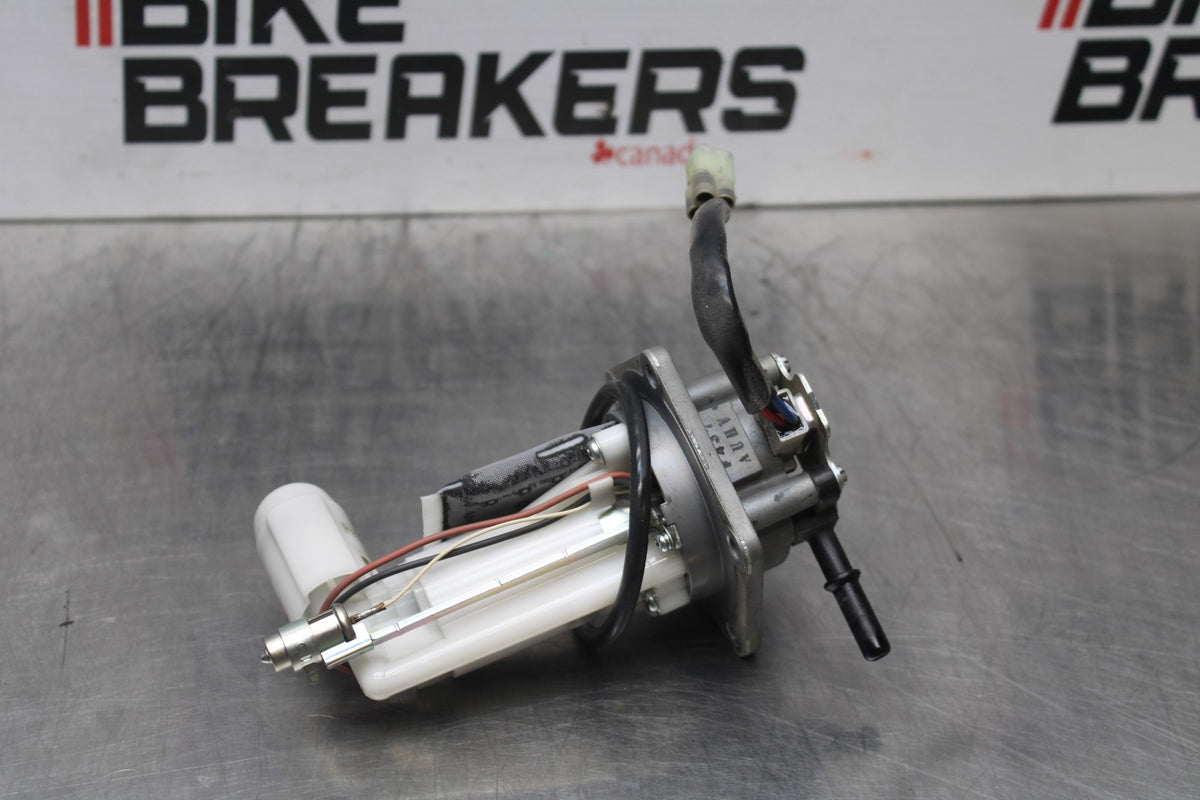 06-07 KAWASAKI NINJA 650R EX650A FUEL PUMP GAS PETROL SENDER UNIT BB774