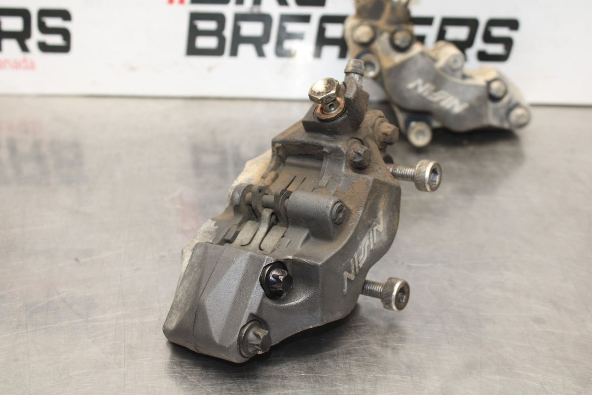 98-05 HONDA SUPER HAWK 1000 VTR1000F FRONT BRAKE CALIPER SET PAIR BB821