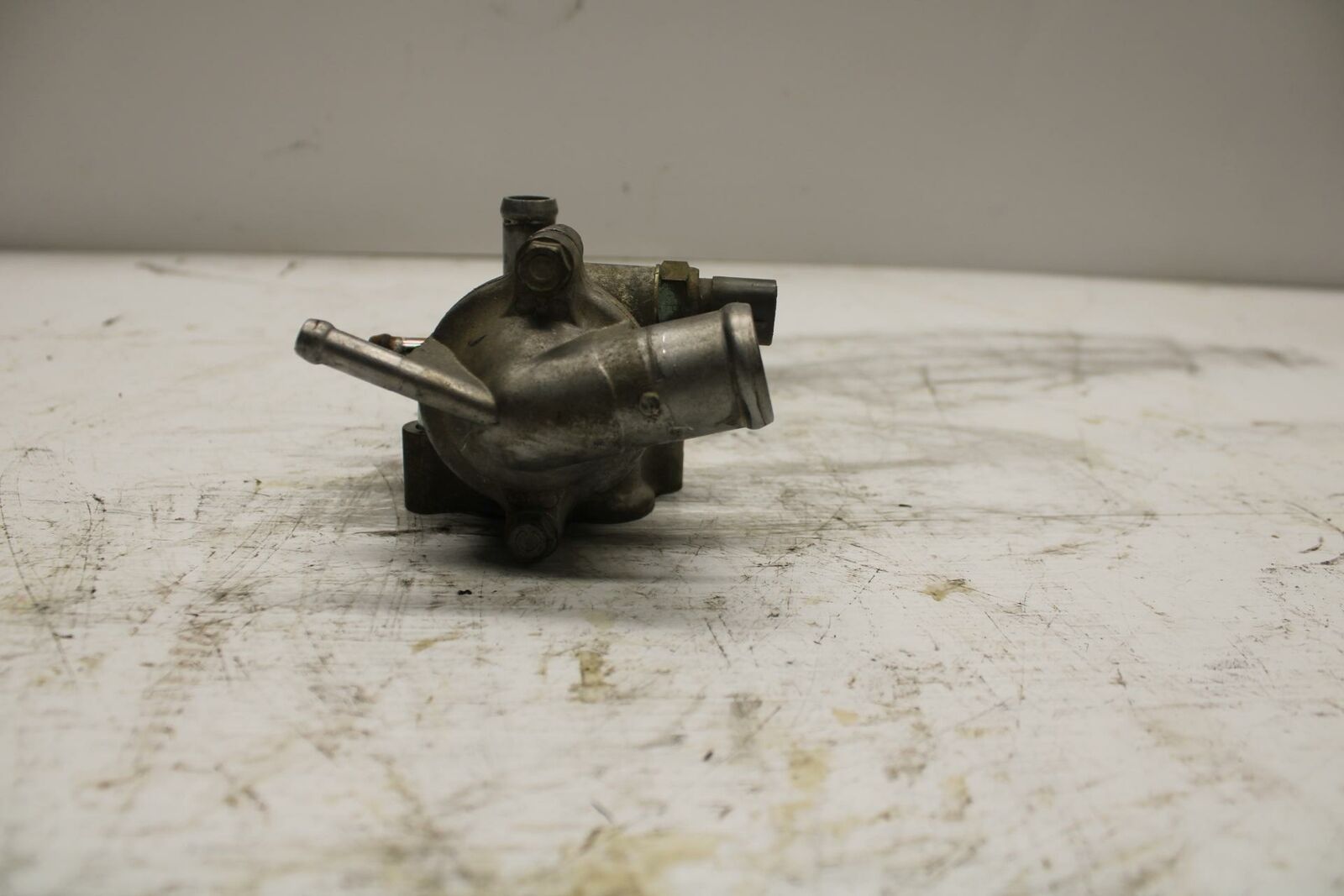 03-04 HONDA CBR600RR THERMOSTAT W HOUSING  19300-MCJ-003 19310-MEE-305  BB253