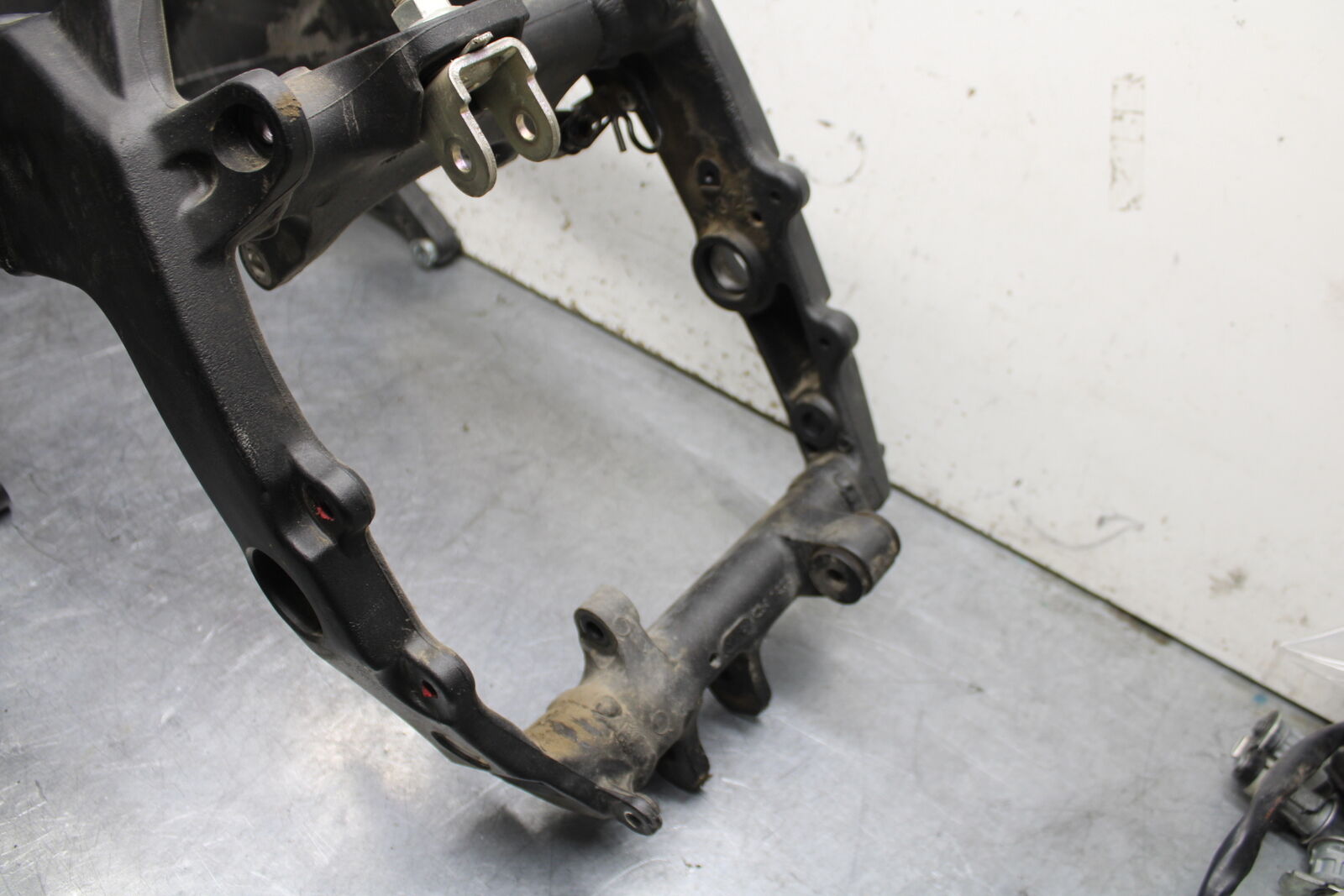 19-20 KAWASAKI NINJA ZX6R RACE OR STUNT FRAME CHASSIS BB338