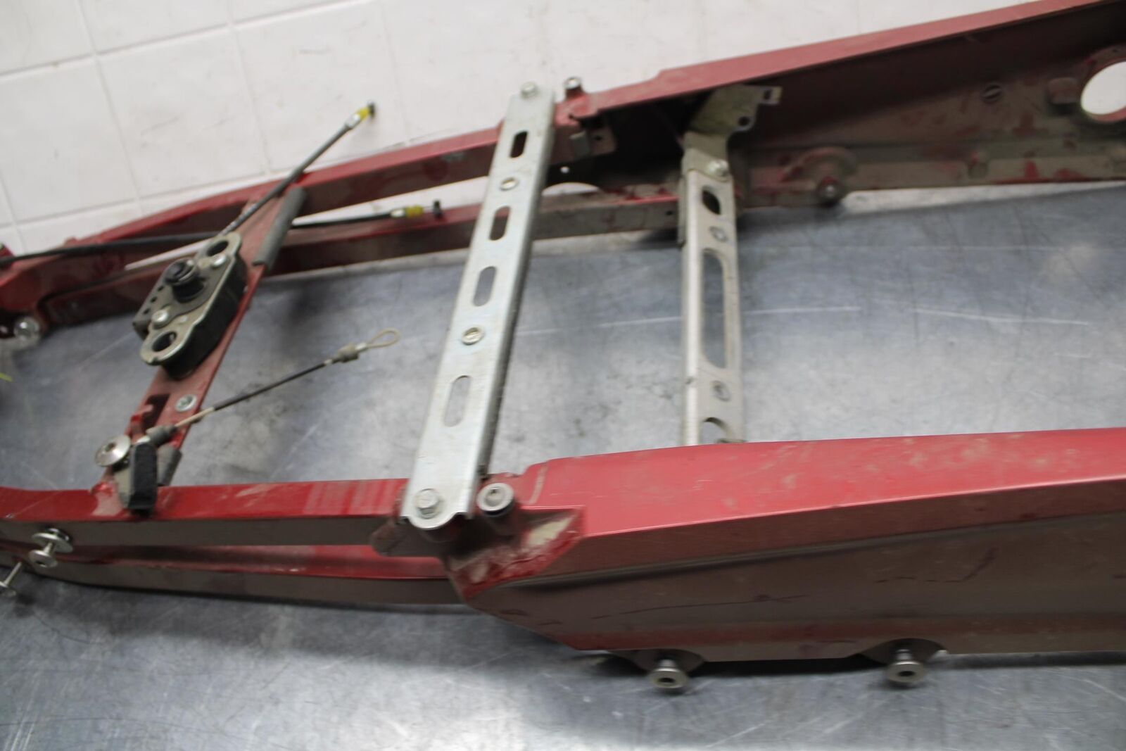 08-09 KAWASAKI NINJA ZX14R REAR SUBFRAME BACK SUB FRAME BB73