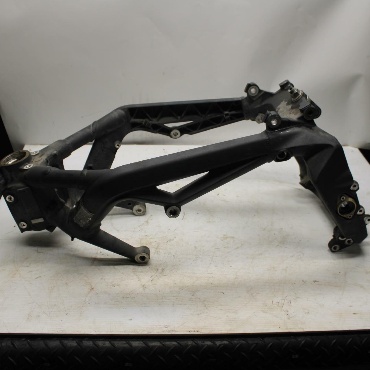 07-16 TRIUMPH STREET TRIPLE FRAME CHASSIS BB356