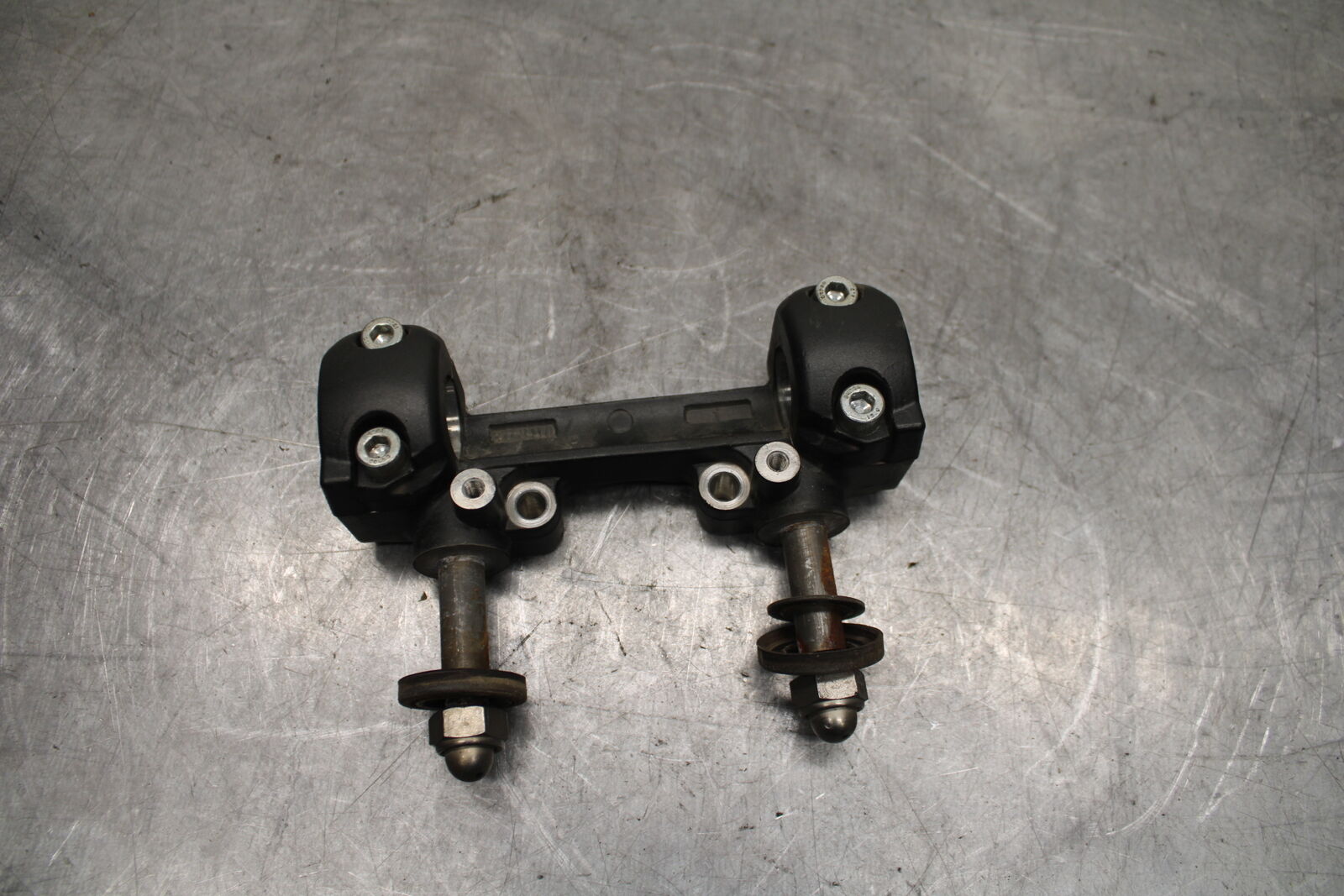 14-15 YAMAHA V STAR 1300 XVS1300CT TOURER HANDLEBAR RISERS BB722