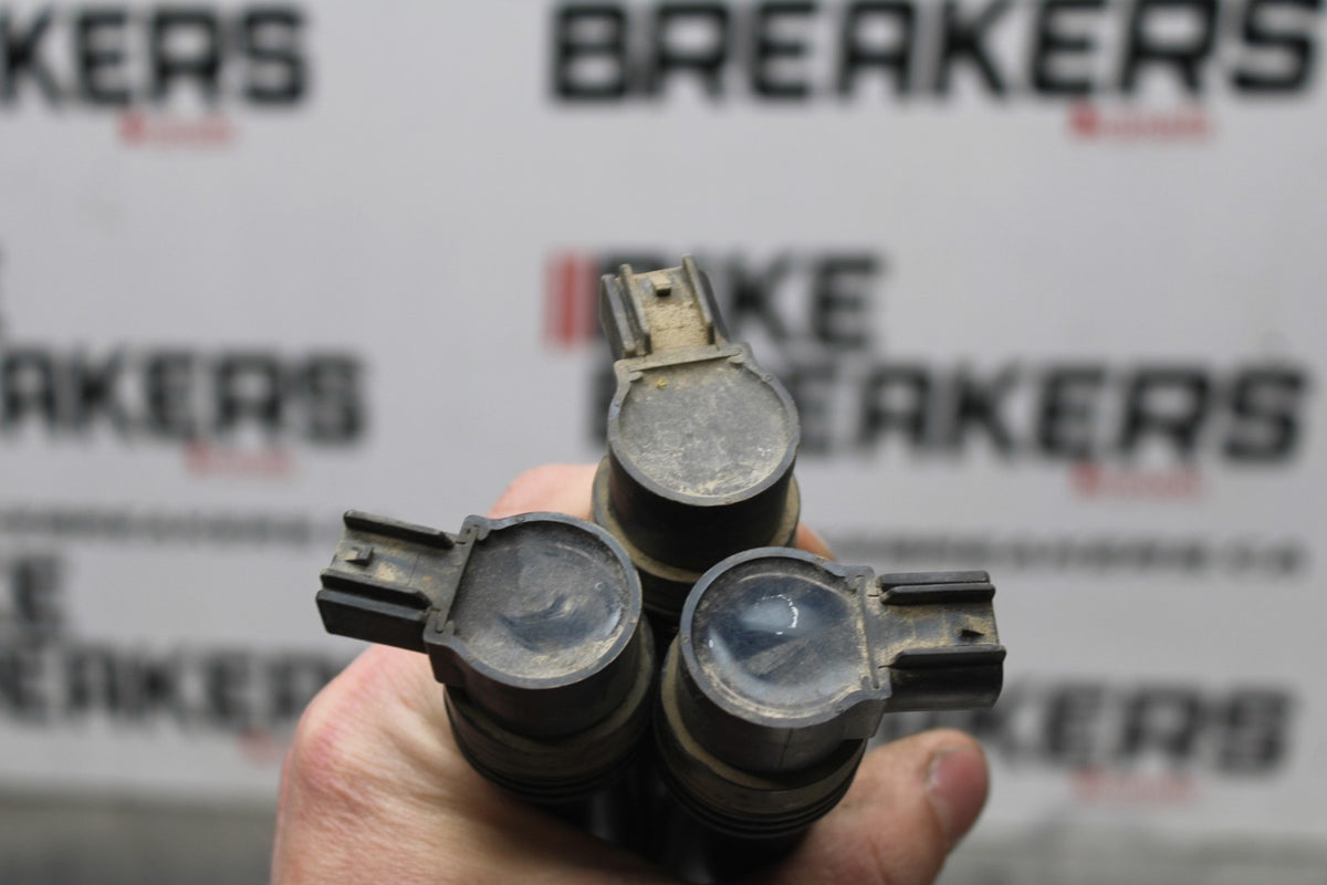 15 TRIUMPH TIGER 800 IGNITION COILS COIL SPARK PLUG CAPS BB873