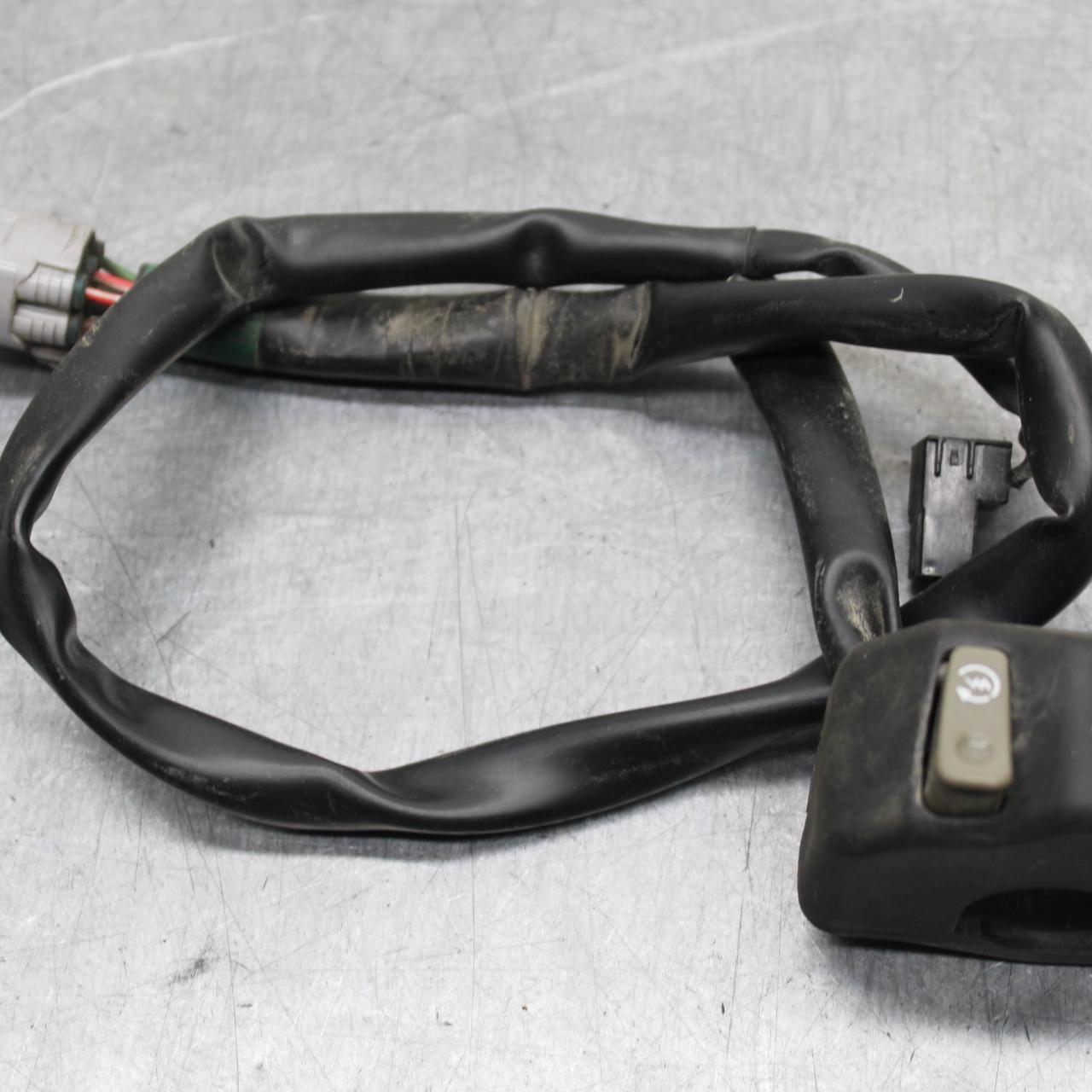 21 KAWASAKI NINJA ZX6R RIGHT CLIP ON HANDLE KILL OFF START SWITCH  BB647