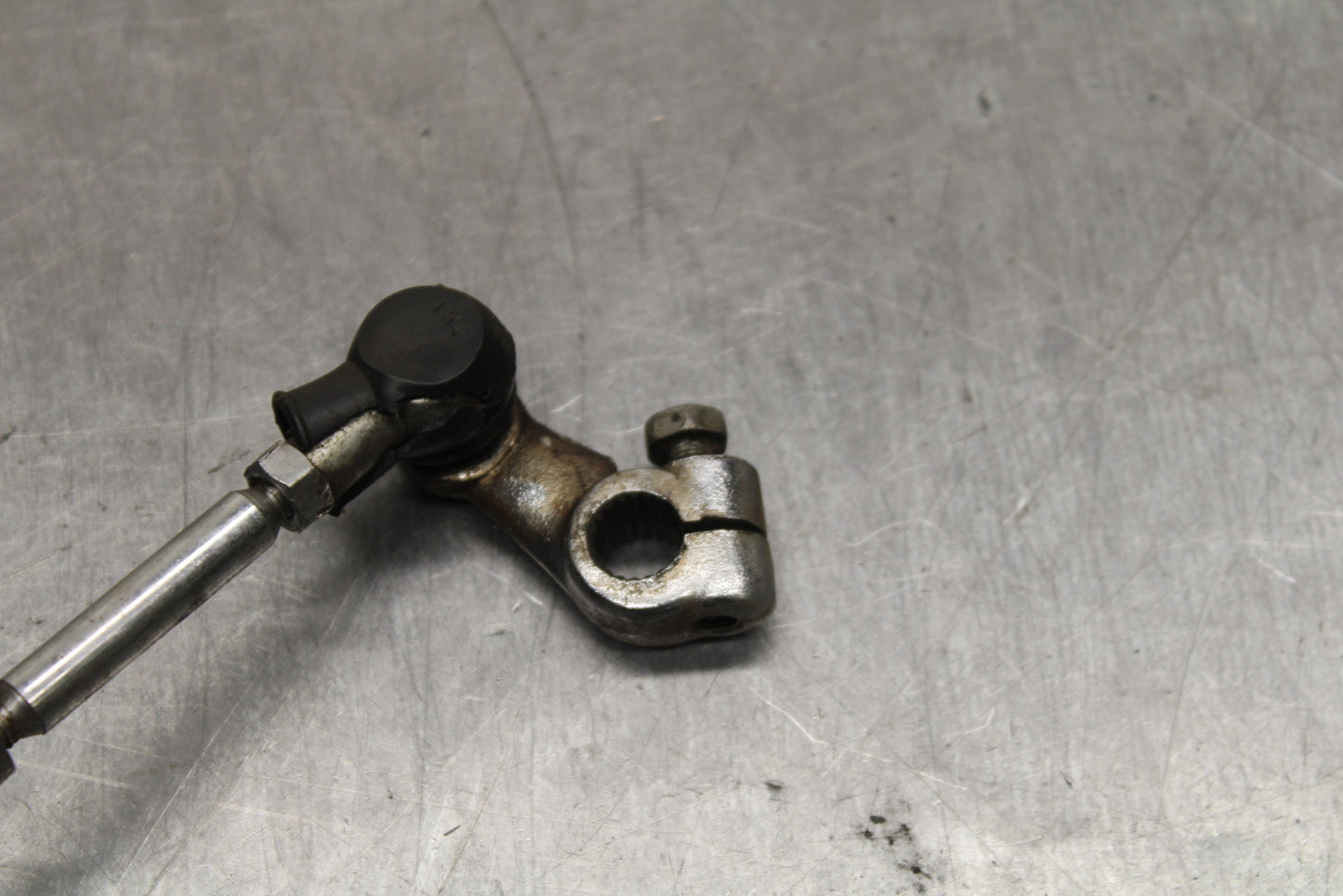 78 SUZUKI GS550E SHIFTER LINKAGE SHIFT LINK PEDAL BB133