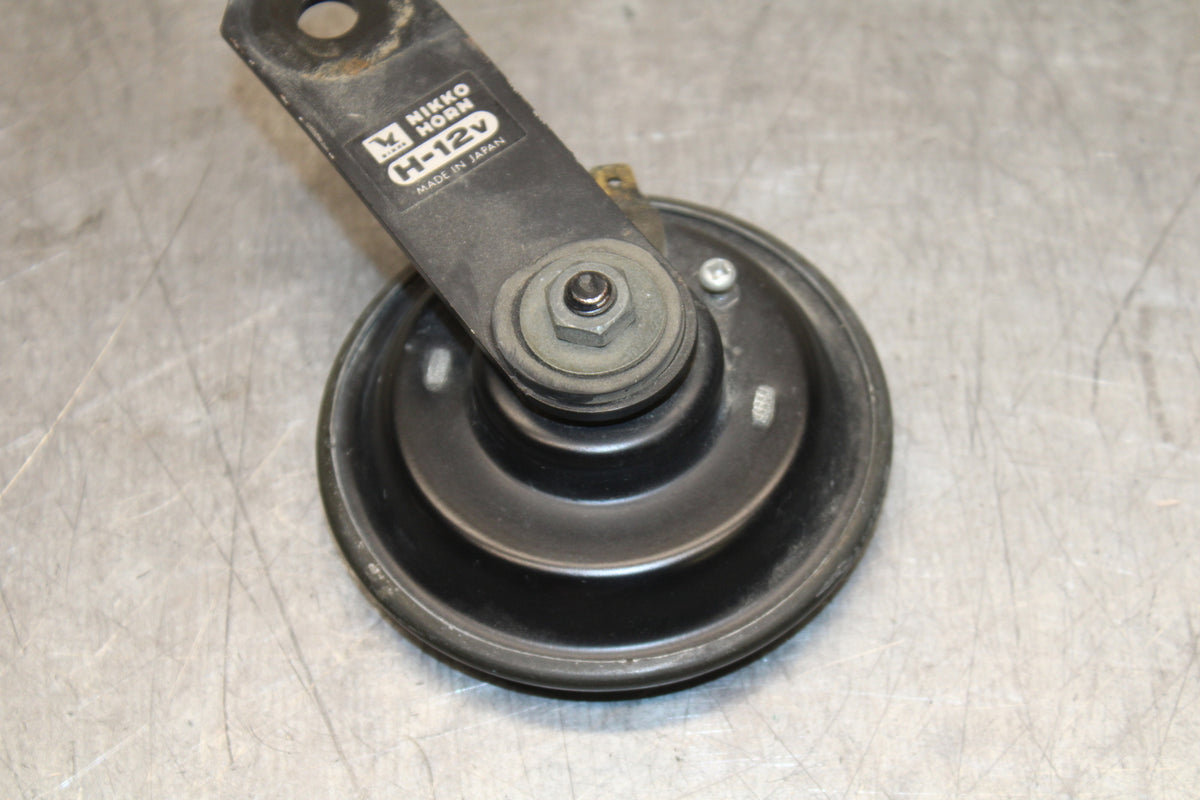 14-16 TRIUMPH AMERICA LT HORN SIGNAL BB720