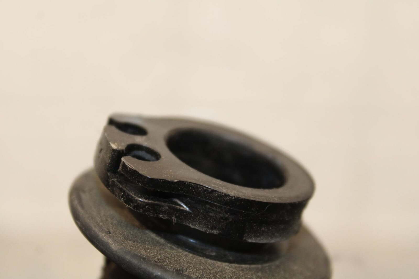 2015 Suzuki GSXR750 RIGHT THROTTLE GRIP BB595