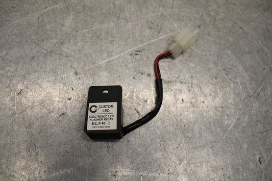 16 KAWASAKI NINJA ZX10R TURN SIGNAL BLINKER RELAY FLASHER SWITCH BB650