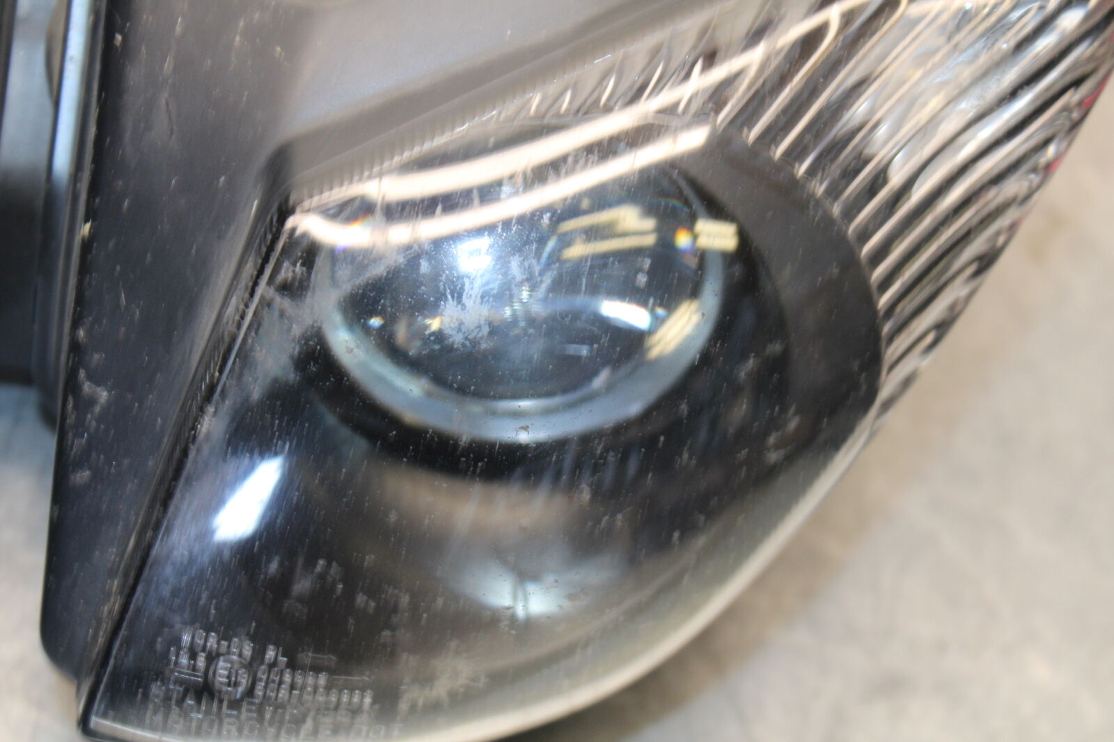 09-12 KAWASAKI NINJA ZX6R ZX600R FRONT HEADLIGHT HEAD LAMP 23007-0101 BB656