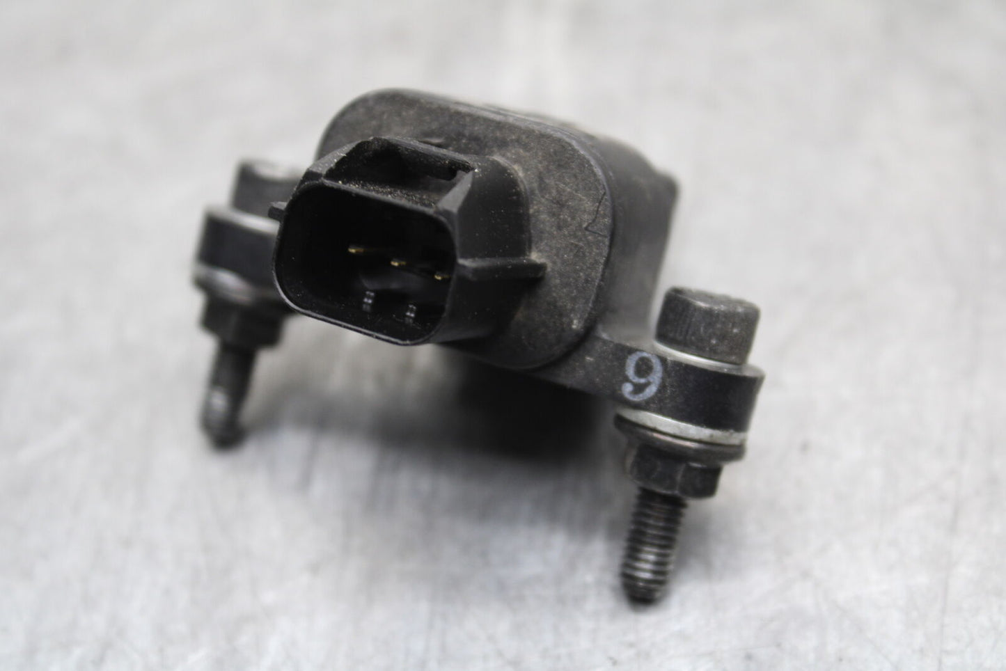 13-18 KAWASAKI NINJA ZX6R TIP OVER BANK ANGLE CRASH SENSOR  21176-0026 BB666