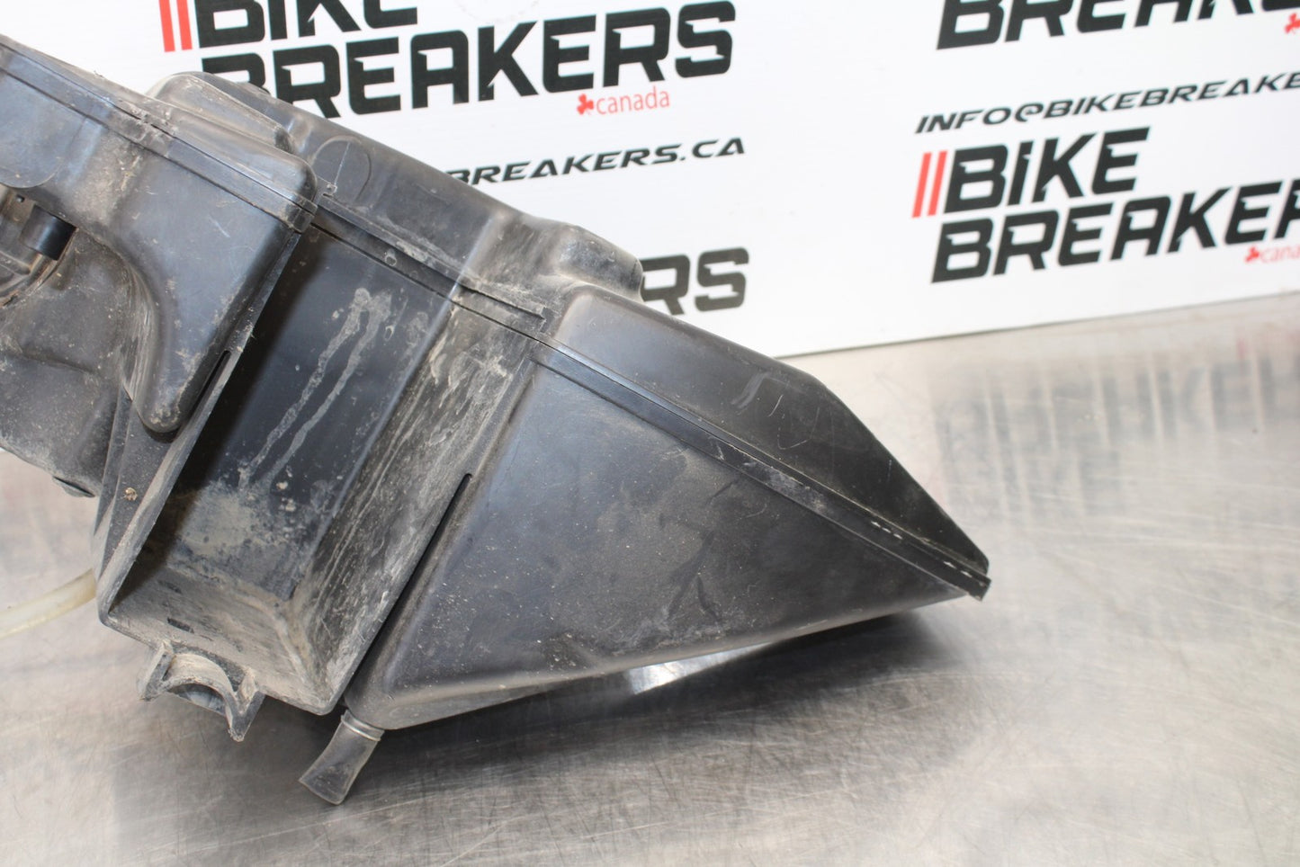 08-18 KAWASAKI KLR650 AIRBOX AIR INTAKE FILTER BOX BB183