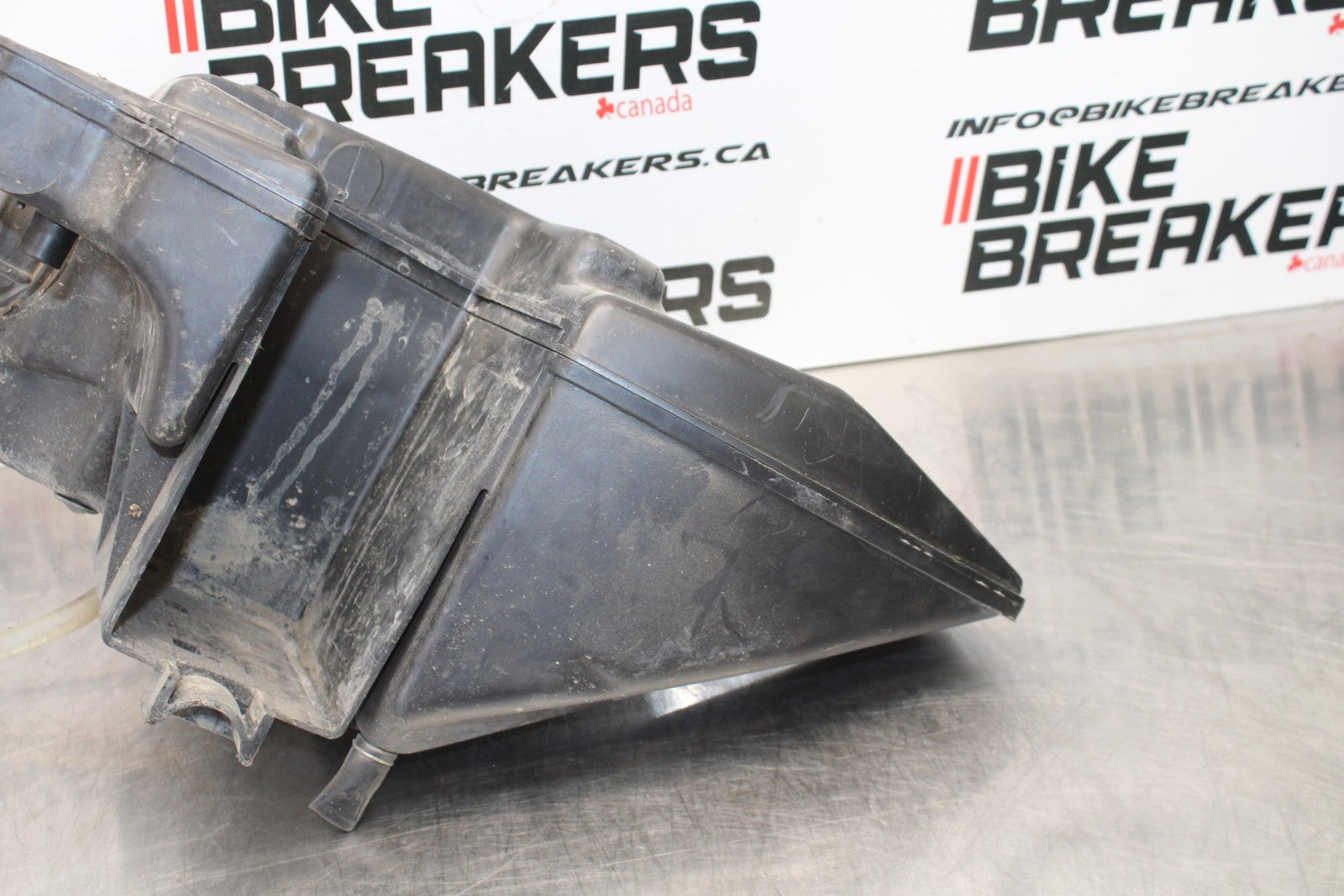 08-18 KAWASAKI KLR650 AIRBOX AIR INTAKE FILTER BOX BB183