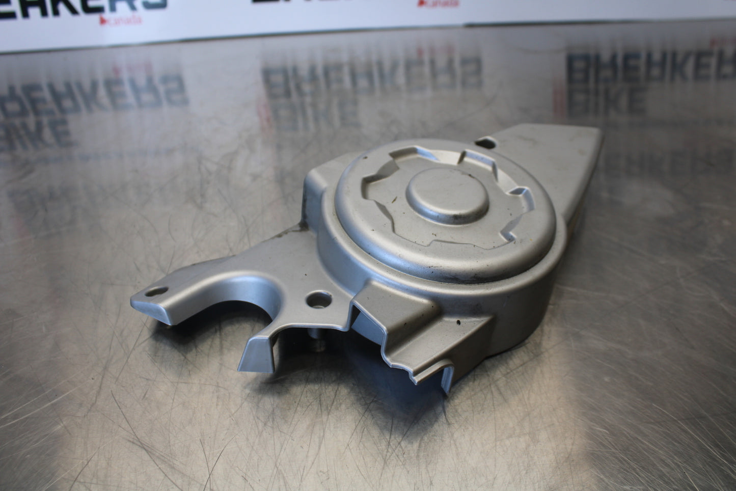 06-12 BMW F800ST ENGINE SPROCKET COVER BB144